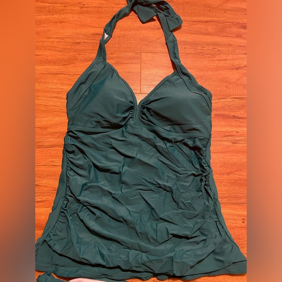 Woman’s Tankini - Picture 6 of 7